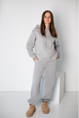 Костюм жіночий